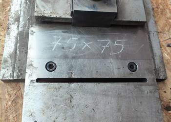 Przyrząd do wykrawania 75x75mm wykrojnik prasa mimośr wykrawania do narożni