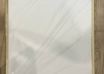 Tablica na magnesy na ścianę kolor biały - kolor ramki złoty 100X70 cm