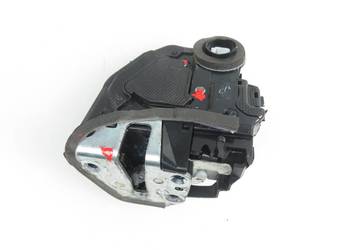 ZAMEK LEWY TYLNY 4 PIN TOYOTA AURIS II E18 