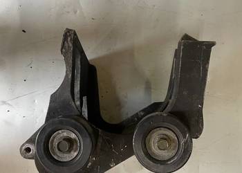 Łapa rolka E2333A840010F Fiesta Mk6 1.3 duratec