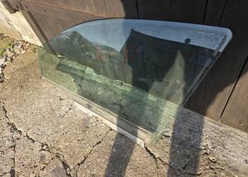 Szyba Lewy przód OPEL ASTRA H 2006 kombi