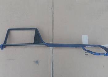 Toyota CH-R Hybryda ramka nawigacji.