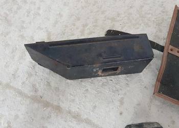 Schowek, narzędziówka WSK