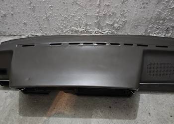 Vw Passat B2 32b deska rozdzielcza brązowa