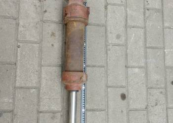 siłownik hydrauliczny dwustronnego działania fi32mm skok 200mm