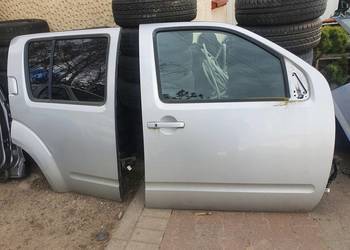 DRZWI PRAWY PRZÓD KL0 NISSAN PATHFINDER NAVARA DRZWI PRAWY PRZÓD KL0 NISSAN PATHFINDER NAVARA