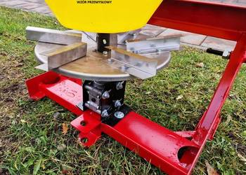 Rozsiewacz nawozu lejek DEMAROL wzmocniona konstrukcja