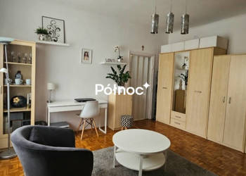 Mieszkanie na pierwszym piętrze w centrum