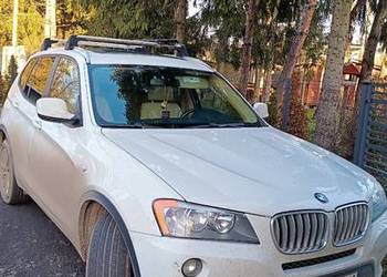 BMW X3 xdrive z jasnym zadbanym środkiem