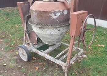 Betoniarka 200 L