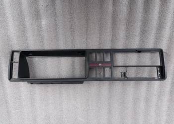 VW Golf 2 kratka kokpitu deski rozdzielczej