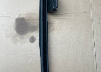 Ducato, Boxer  III 2016 rok prowadnica szyby prawy przód