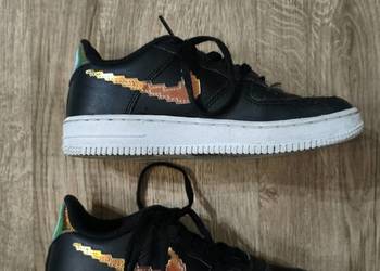 Czarne, Holograficzne Sneakersy Nike Air Force 1