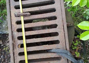 kużnia żeliwna właz kratka ściekowa