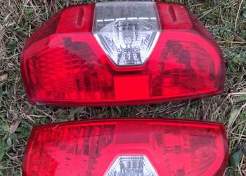 Lampa tył tylne a Toyota tundra  pickup 2016 prawa lewa