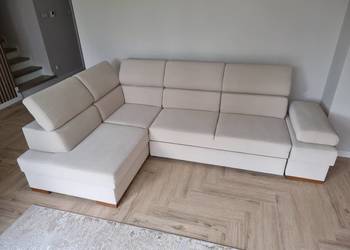 Narożnik z funkcją spania i pojemnikiem 268x170 beżowy, tkanina hydrofobowa