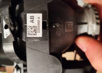 Opel Insignia a soczewka skrętna wraz z silniczkiem 749446-00