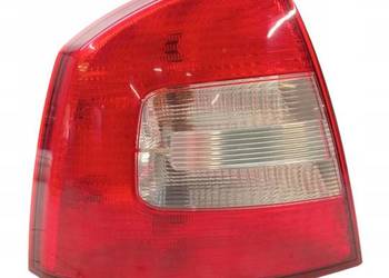 LAMPA TYŁ  LEWA 5D HB LIFT EU  Skoda Octavia II (2004-2013)