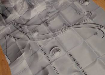 Nowy obrus 111×222cm.