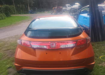 Honda Civic VIII 8 UFO tylny tył zderzak PDC