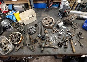 Części wsk 125 175 Wfm kosz Magneto podnóżki ośka zakrętki rolgaz cybanty