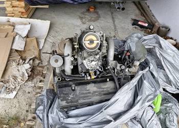 mercedes G klasa silnik  Gelenda m102  oryginał