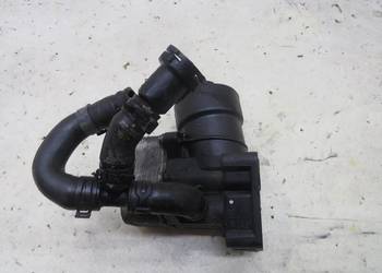 PODSTAWA FILTRA OLEJU AUDI A4 B8 LIFT 2.0 TDI