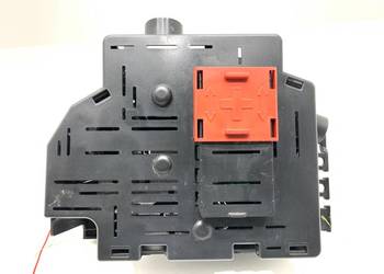 SKRZYNKA BEZPIECZNIKÓW MERCEDES GLE 1675404528 SUV 2.0 269KM MODUŁ