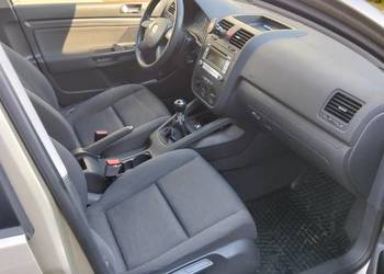 Sprzedam VW Golf 5 LPG