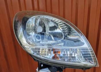 Renault kangoo 1 lampa przód prawy prawa przednia 8200236591