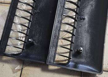 Nowe.Fiat 126p osłony wylotów powietrza klapy tylnej