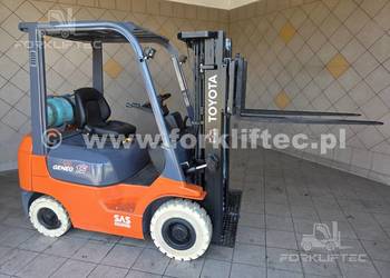 Wózek widłowy TOYOTA 7FGF15 , 1500 kg, Triplex TOYOTA 7FG15 , Linde
