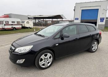 Opel Astra 1.4 BENZYNA Zarejestrowana Klimatyzacja Nawigacja Tempomat