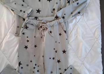 Komplet Dresowy Edemenesss – Komfort i Styl w Rozmiarze M!