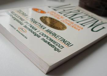Marketing Sposób myślenia system działania Tadeusz Sztucki