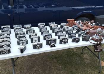 Stare aparaty fotograficzne analogowe posiadam około 150 sztuk