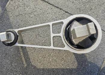 Alfa 159 Brera poduszka silnika dolna prawa 50502603 OEM