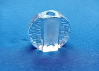 Kryształowy wazonik Solifleur. Walther Glas, II połowa XX w.