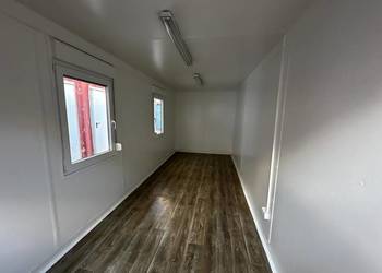 KONTENER BIUROWY SOCJALNY CONTAINEX 2,5×6