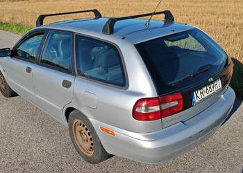 VOLVO V40 1.9D - po blacharce