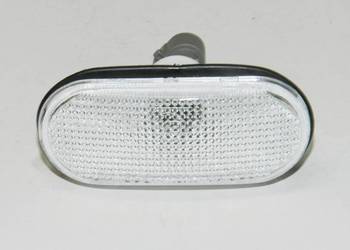 SKODA FELICIA LAMPKA BIAŁA BOCZNA KIERUNKOWSKAZU