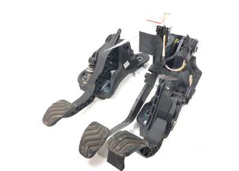 PEDAŁY MANUAL DACIA DUSTER 180108467R 1.5 116KM