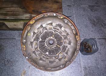 Sprzedam kpl sprzęgło dwumasowe Renault  Laguna 2