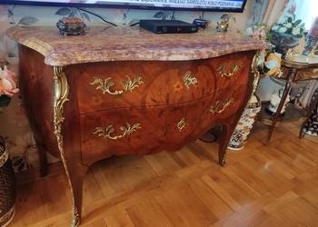 komoda komody intarsje okucia rzeźby i kamienny blat