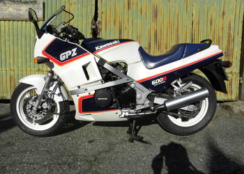 kawasaki GPZ 600R-piękny klasyk