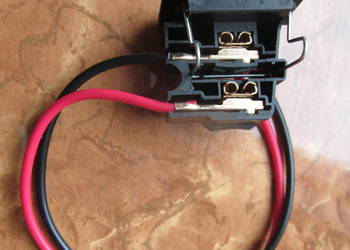 Oprawa żarówki H7 do Opel Corsa E Opel Meriva B oraz Fiat 500