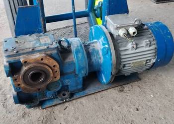Motoreduktor z silnikiem 5,5 kw