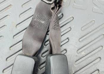 Zapinka pasa bezpieczeństwa tył nissan primera P12