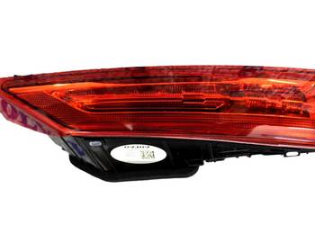 VOLVO XC60 II prawa tylna lampa klapy bagaznika OE