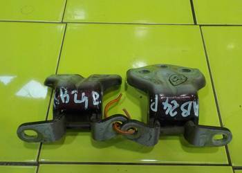 SSANGYONG RODIUS II TURISMO 2.0 B 14r zawiasy drzwi prawe tyl